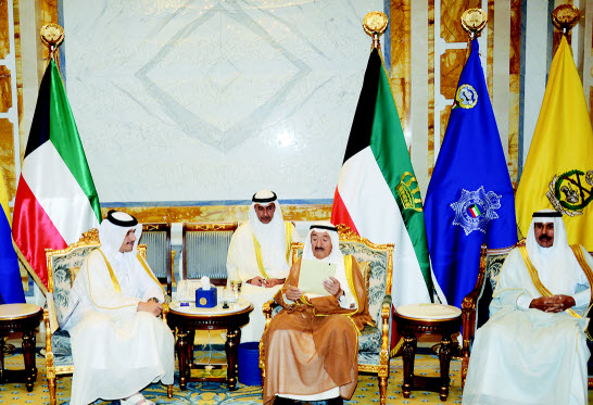 الكويت تتمسك بالأمل في حل الأزمة الخليجية